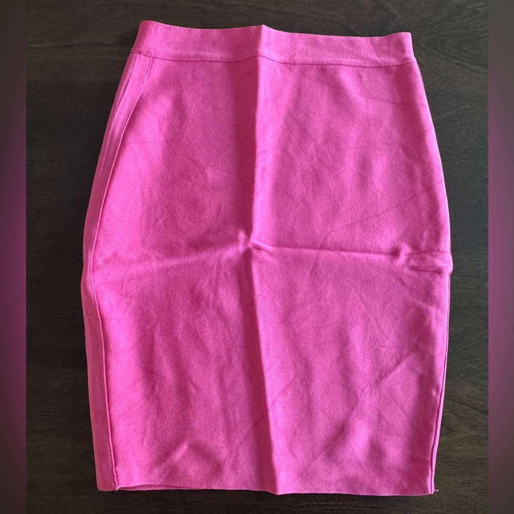 Guess by Marciano Hot Pink Pencil Skirt